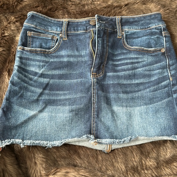 Women’s American Eagle Jean skirt, next level stress, high rise, mini - Picture 1 of 6